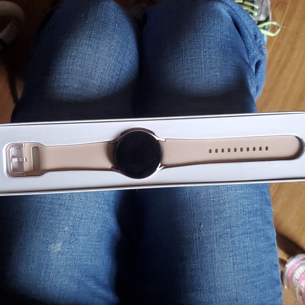 Samsung Galaxy Watch 4